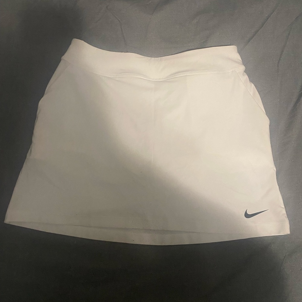 White nike tennis skirt<3